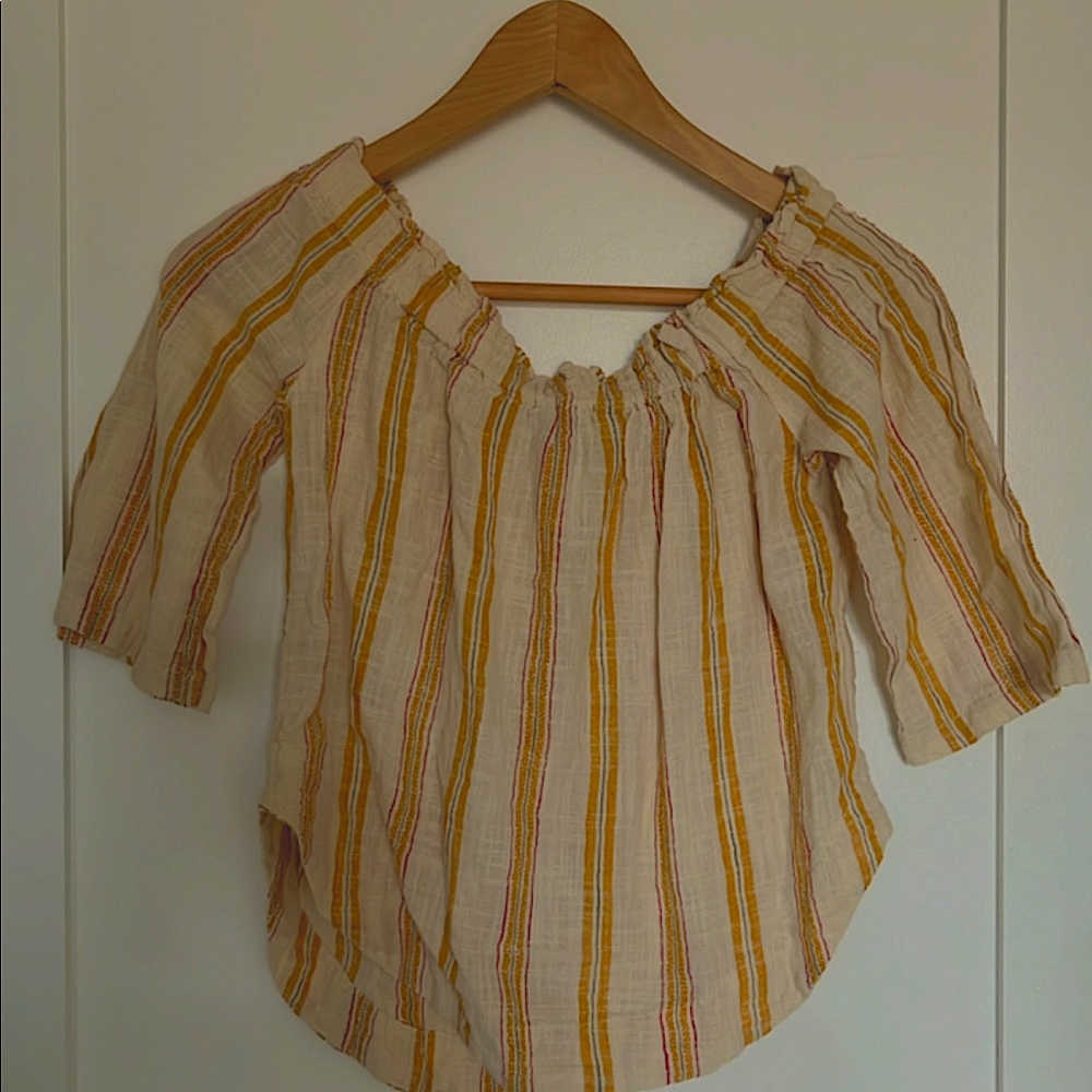 DEREK HEART YELLOW OFF SHOULDER TEE